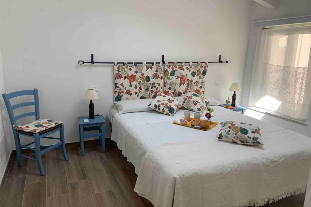 Antica Casa Nel Borgo Apartment Pietrasanta Exterior photo