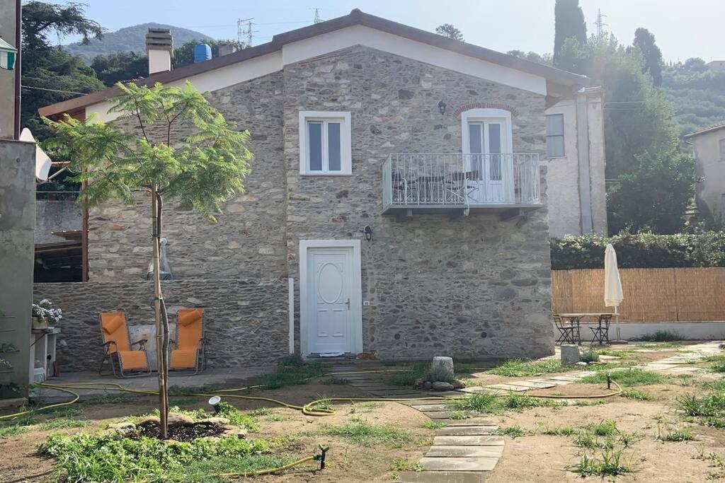 Antica Casa Nel Borgo Apartment Pietrasanta Exterior photo